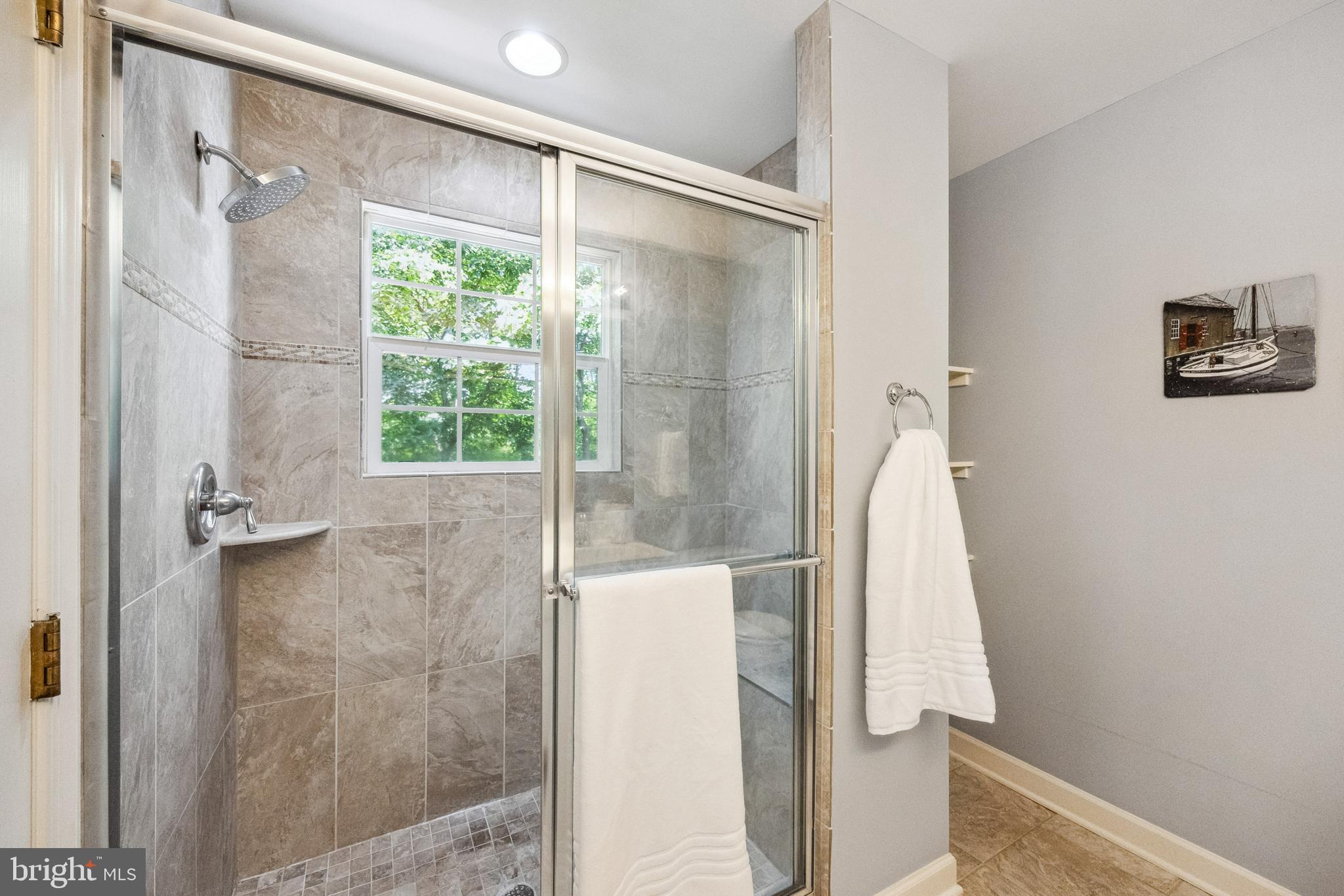 WATERS EDGE AT WOODS LANDING - Residential