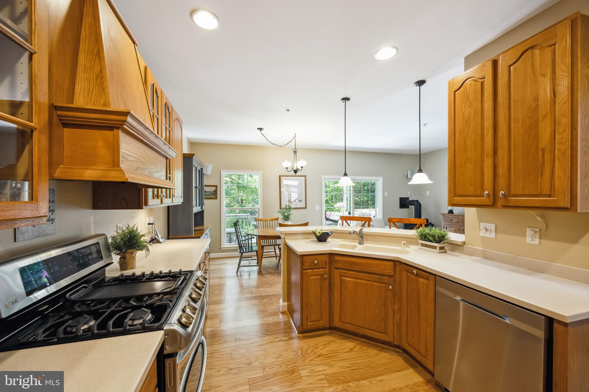 WATERS EDGE AT WOODS LANDING - Residential