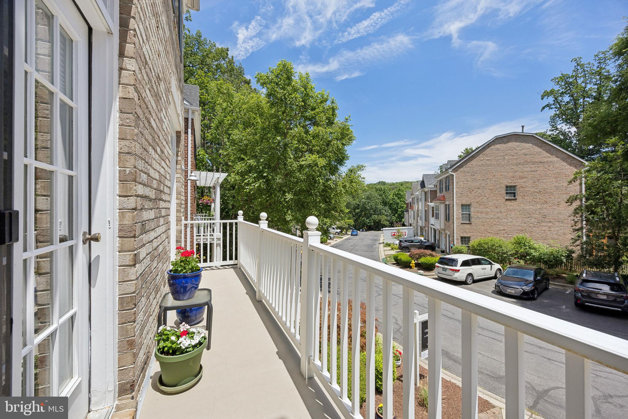 WATERS EDGE AT WOODS LANDING - Residential