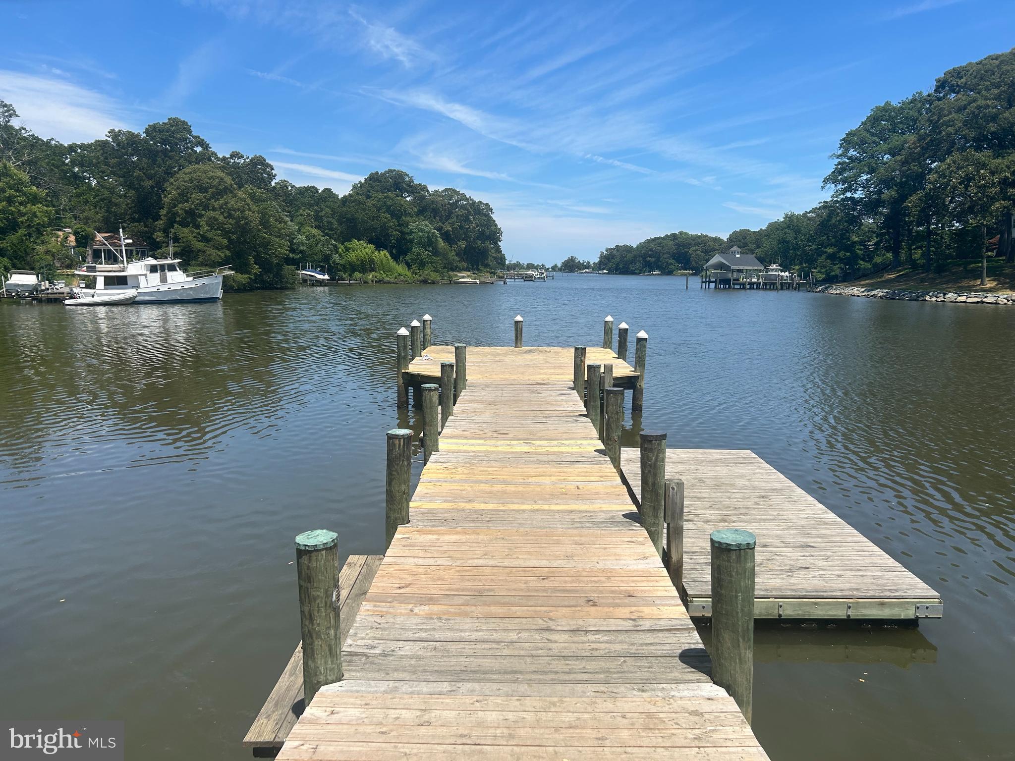 WATERS EDGE AT WOODS LANDING - Residential