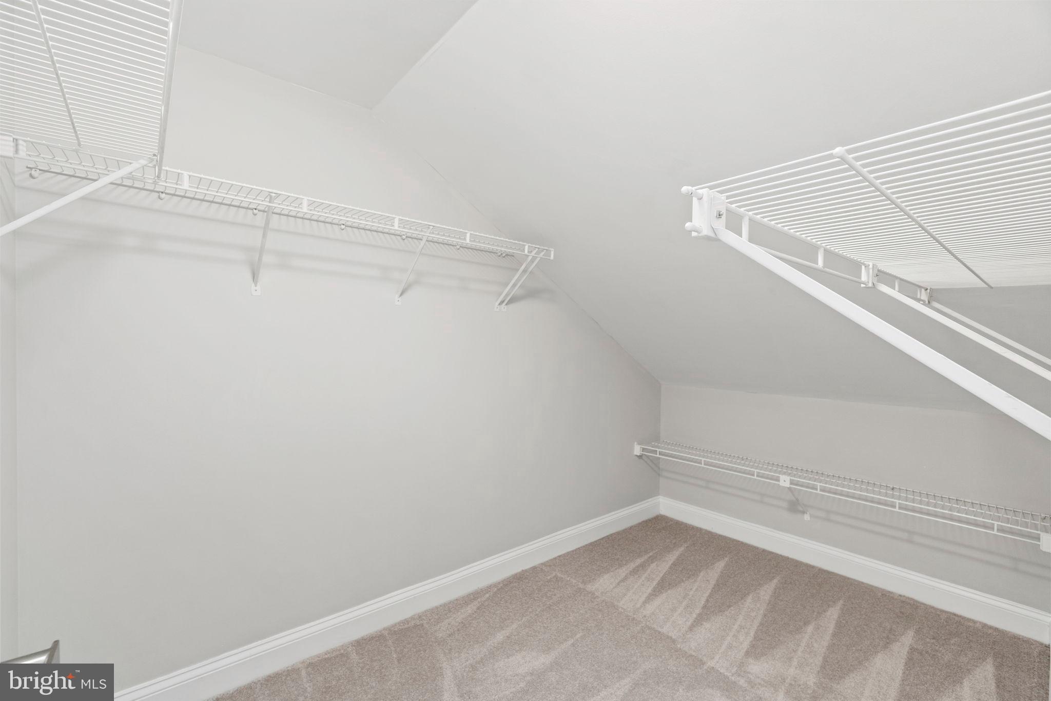 PALISADES PARK - Residential