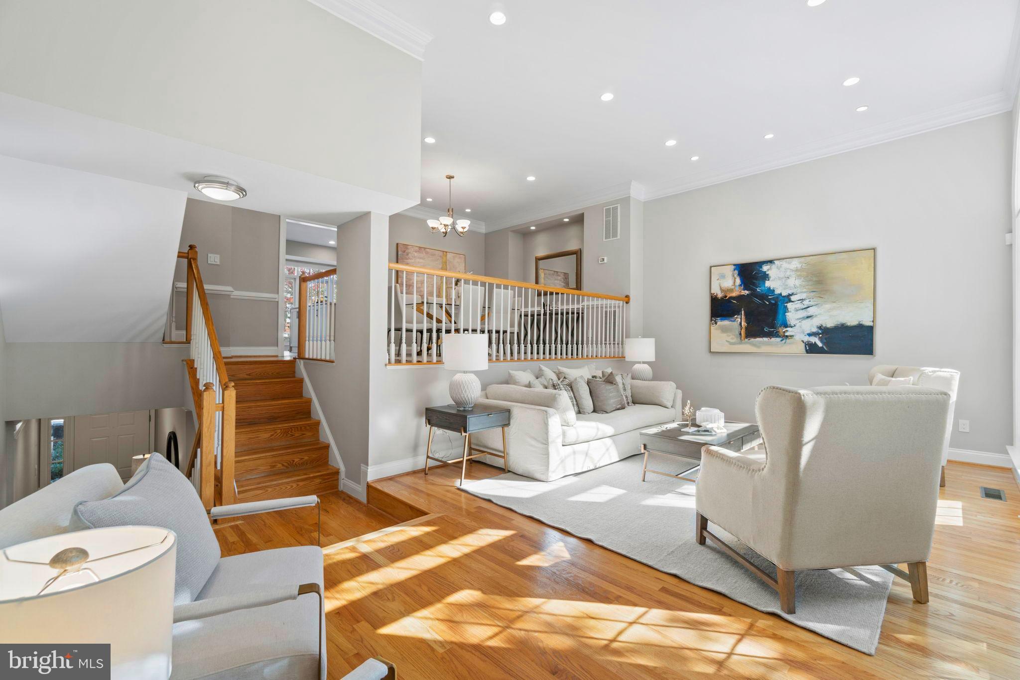 PALISADES PARK - Residential