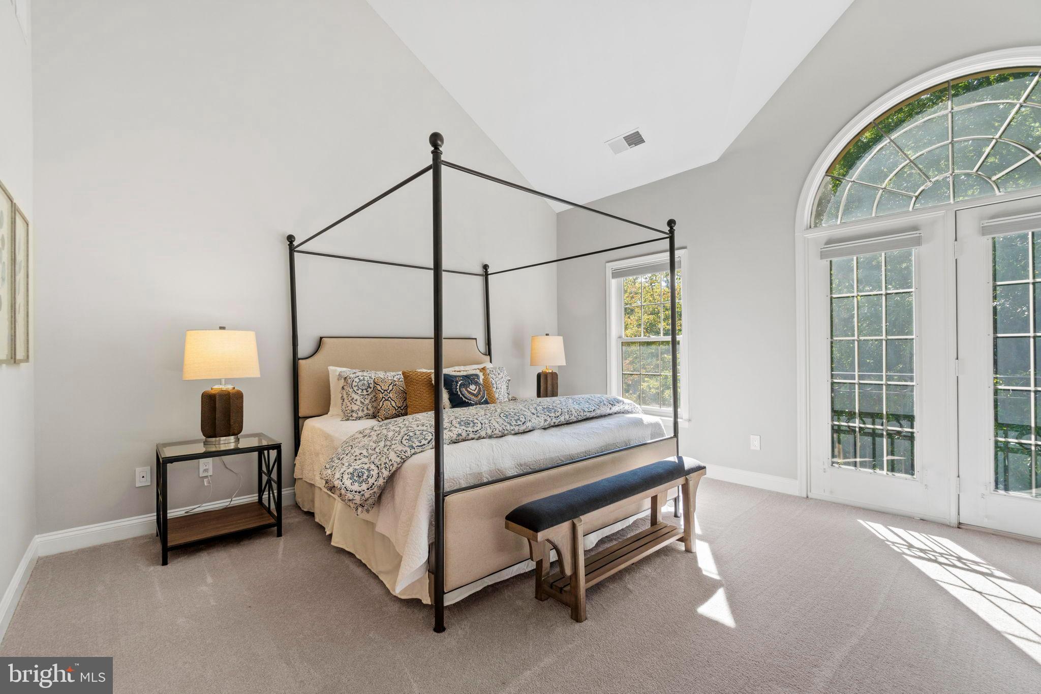 PALISADES PARK - Residential