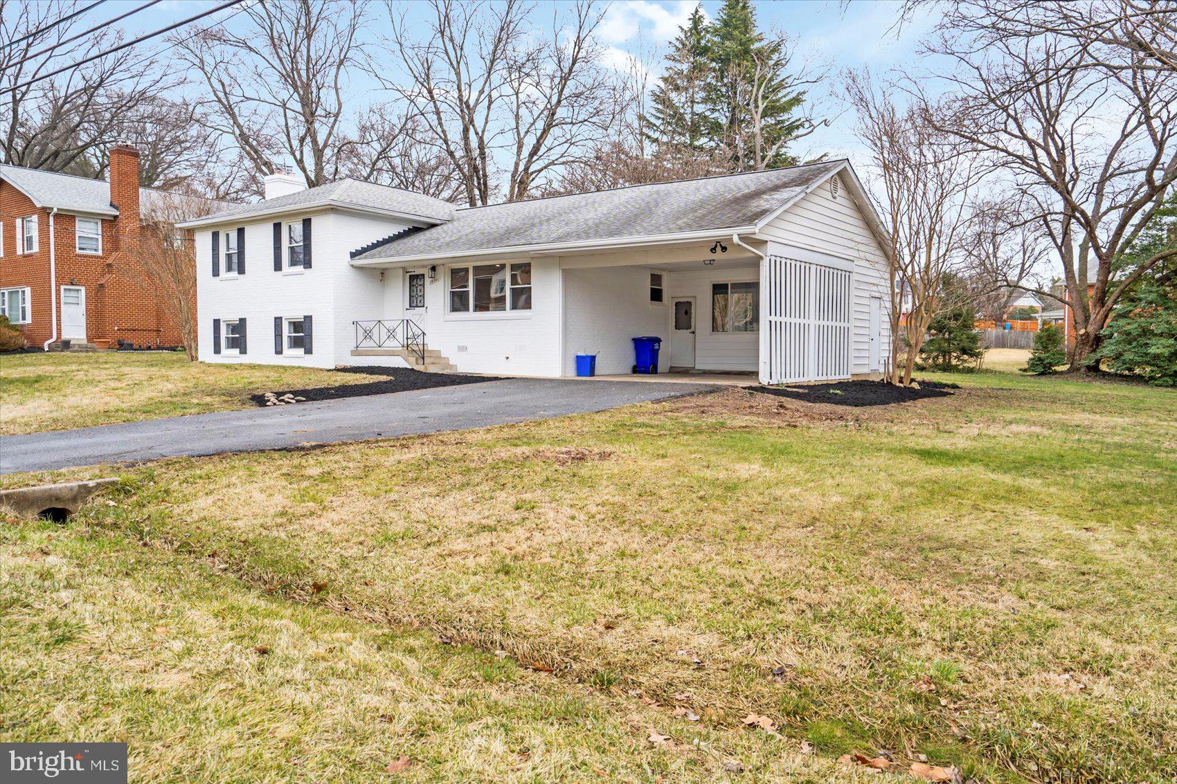 CAROL ACRES - Residential