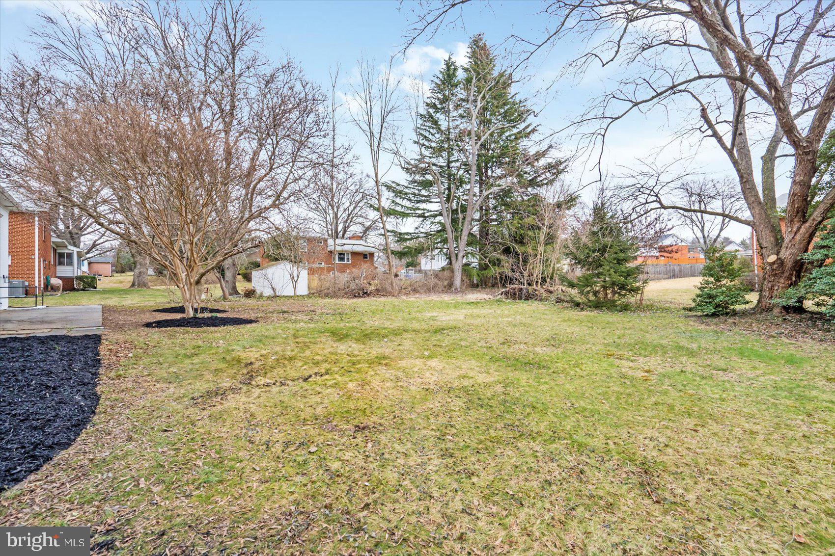 CAROL ACRES - Residential