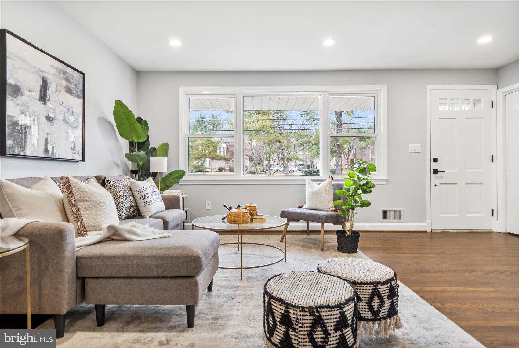 CAROL ACRES - Residential