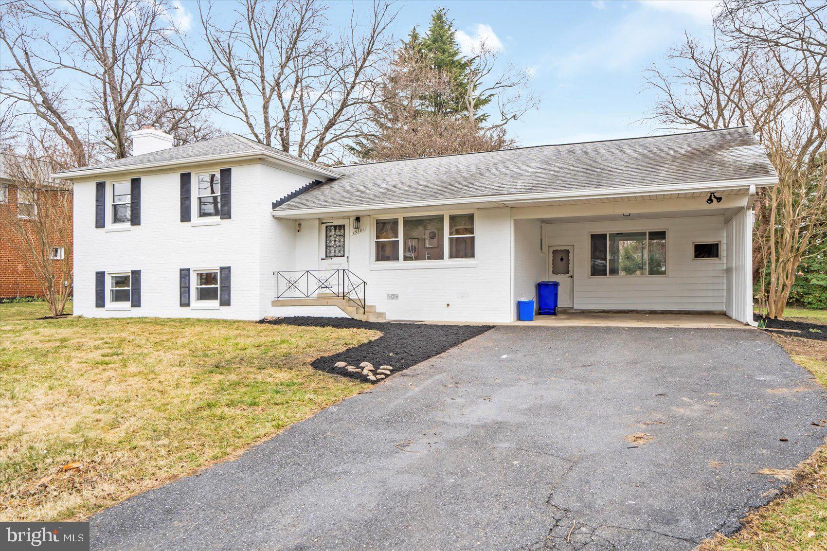 CAROL ACRES - Residential