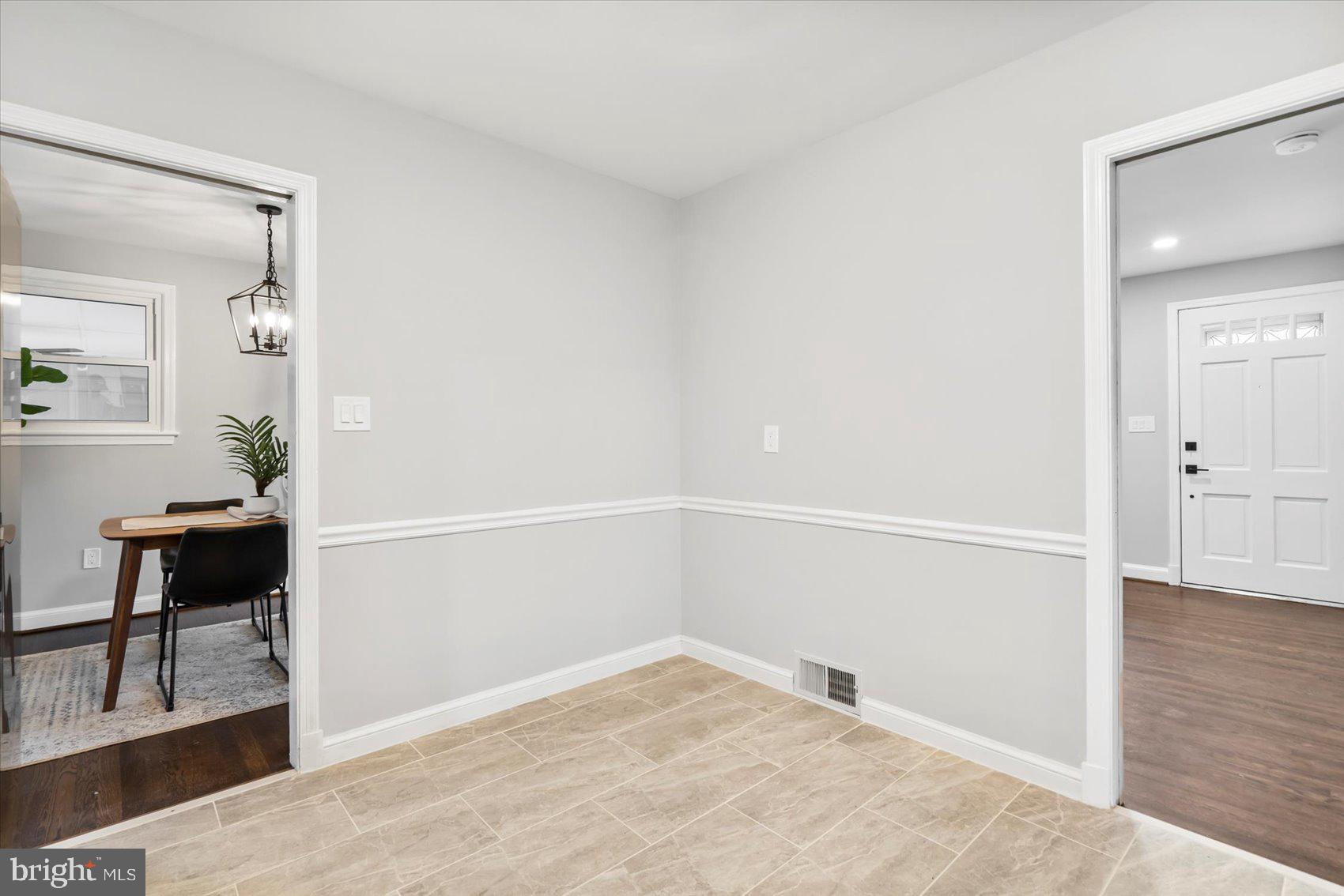 CAROL ACRES - Residential