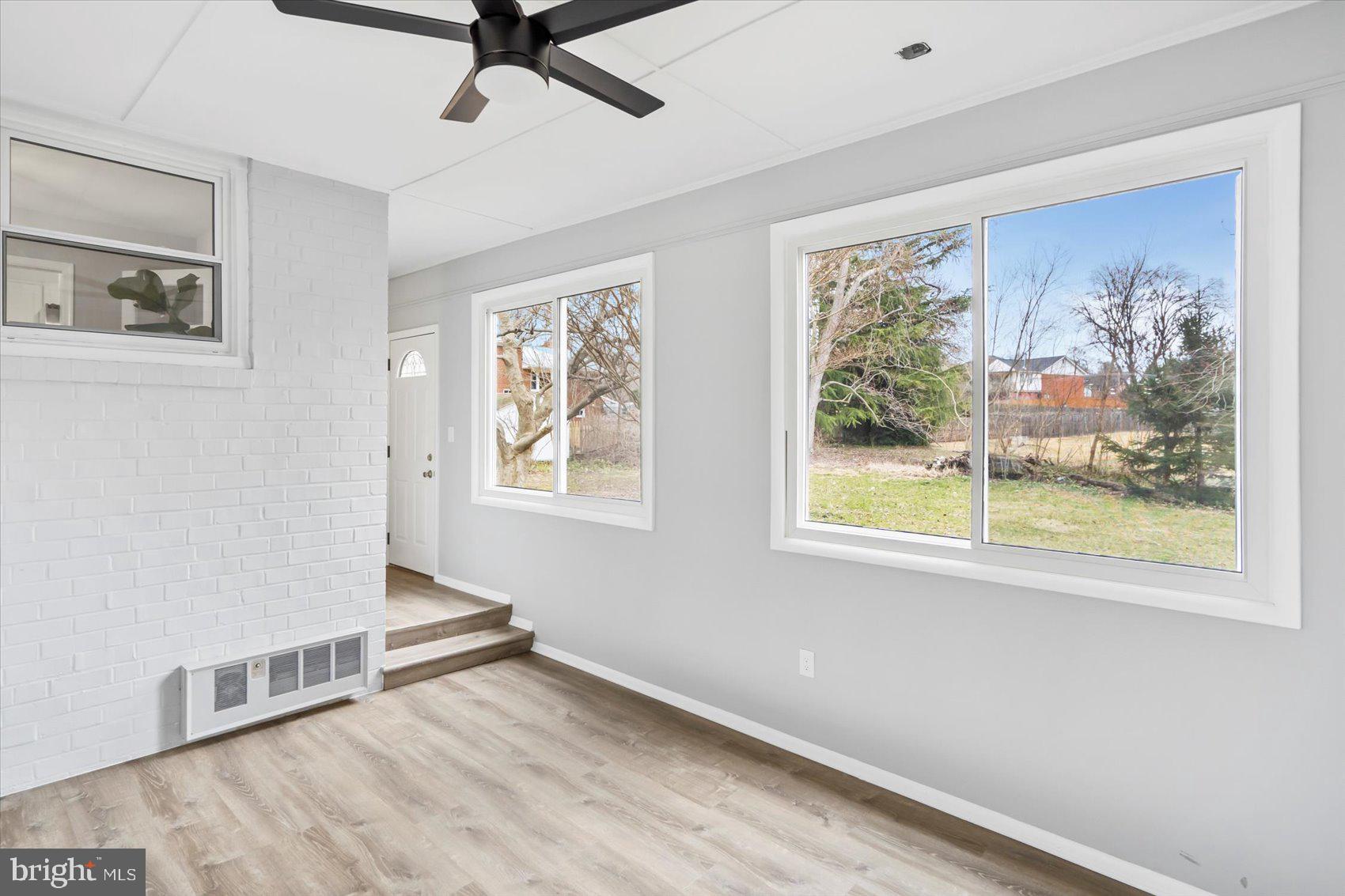 CAROL ACRES - Residential