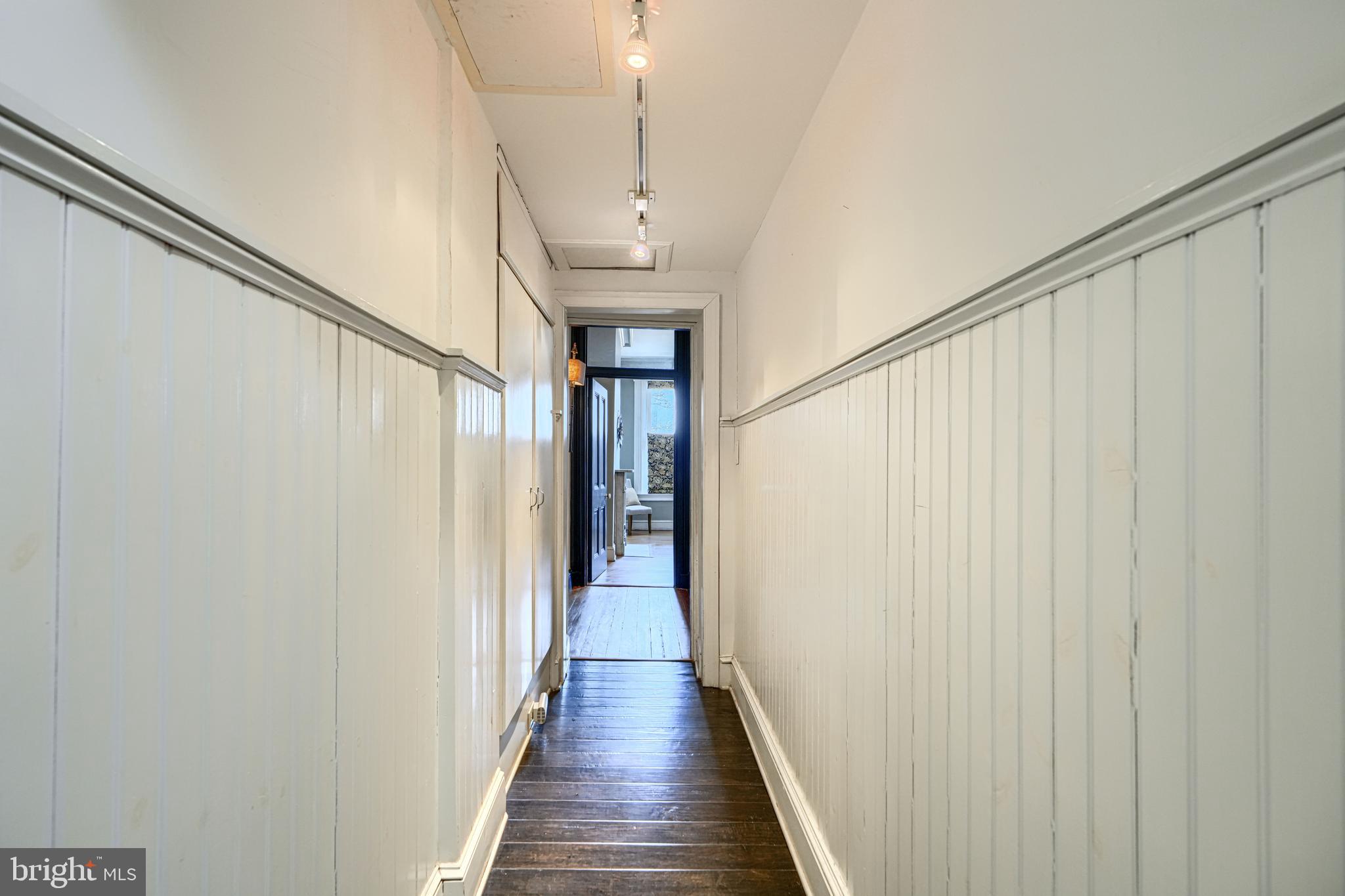 BOLTON HILL HISTORIC DISTRICT - Residential Income