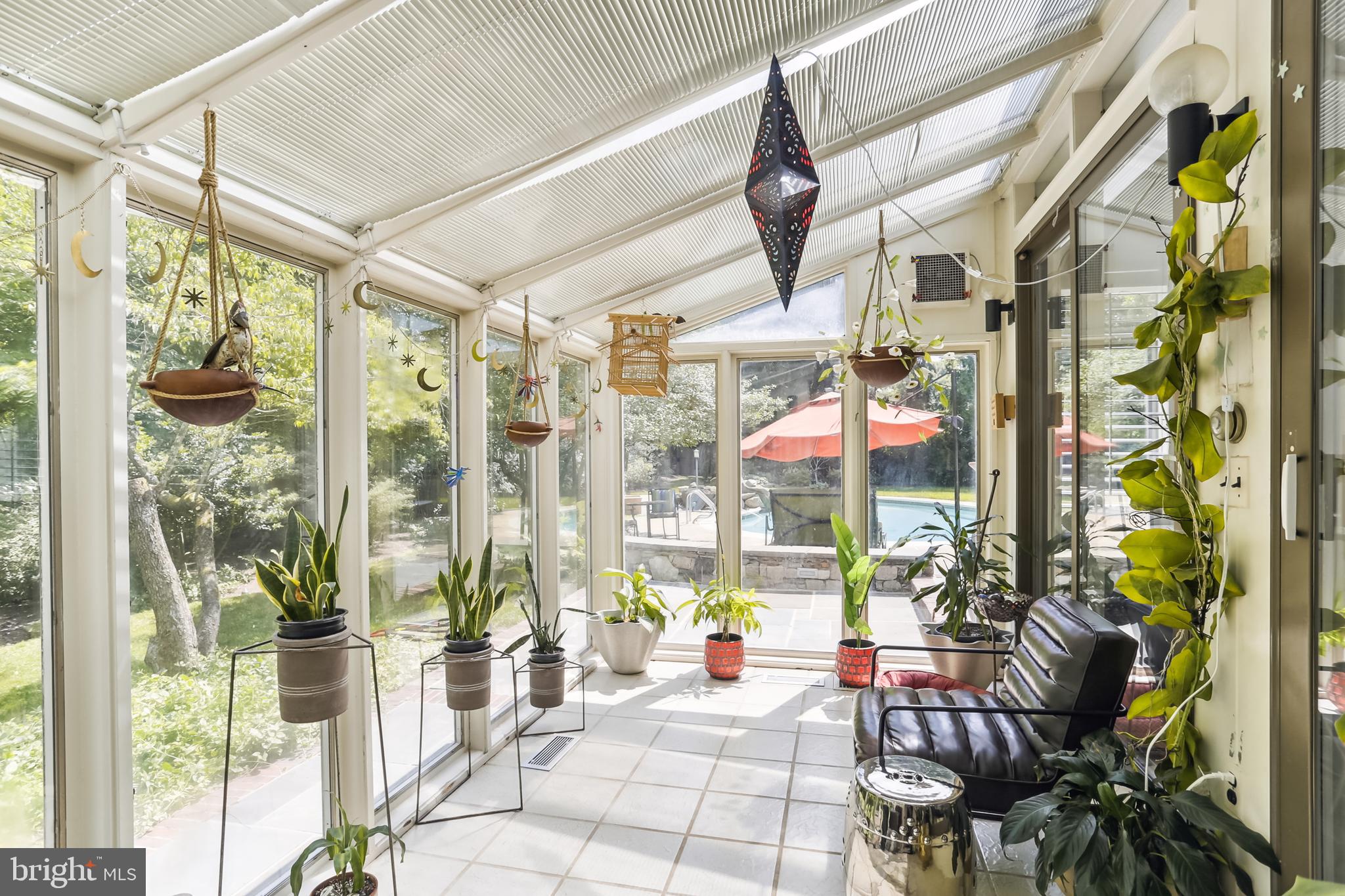 BURNT MILLS HILLS - Residential