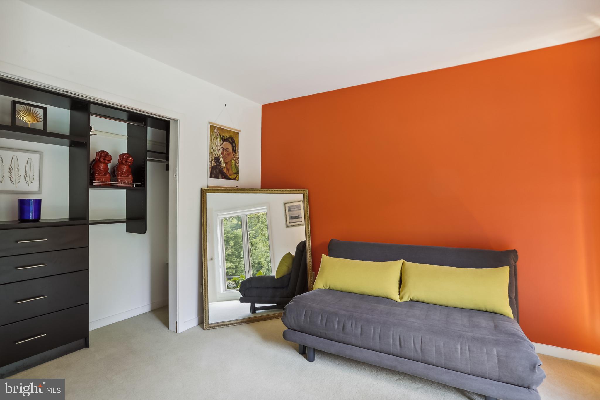 BURNT MILLS HILLS - Residential