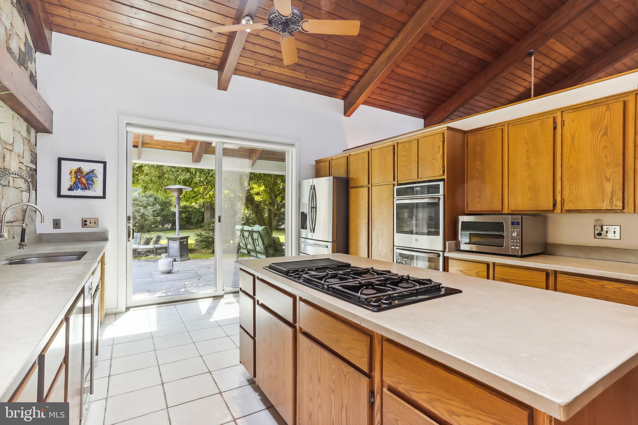 BURNT MILLS HILLS - Residential