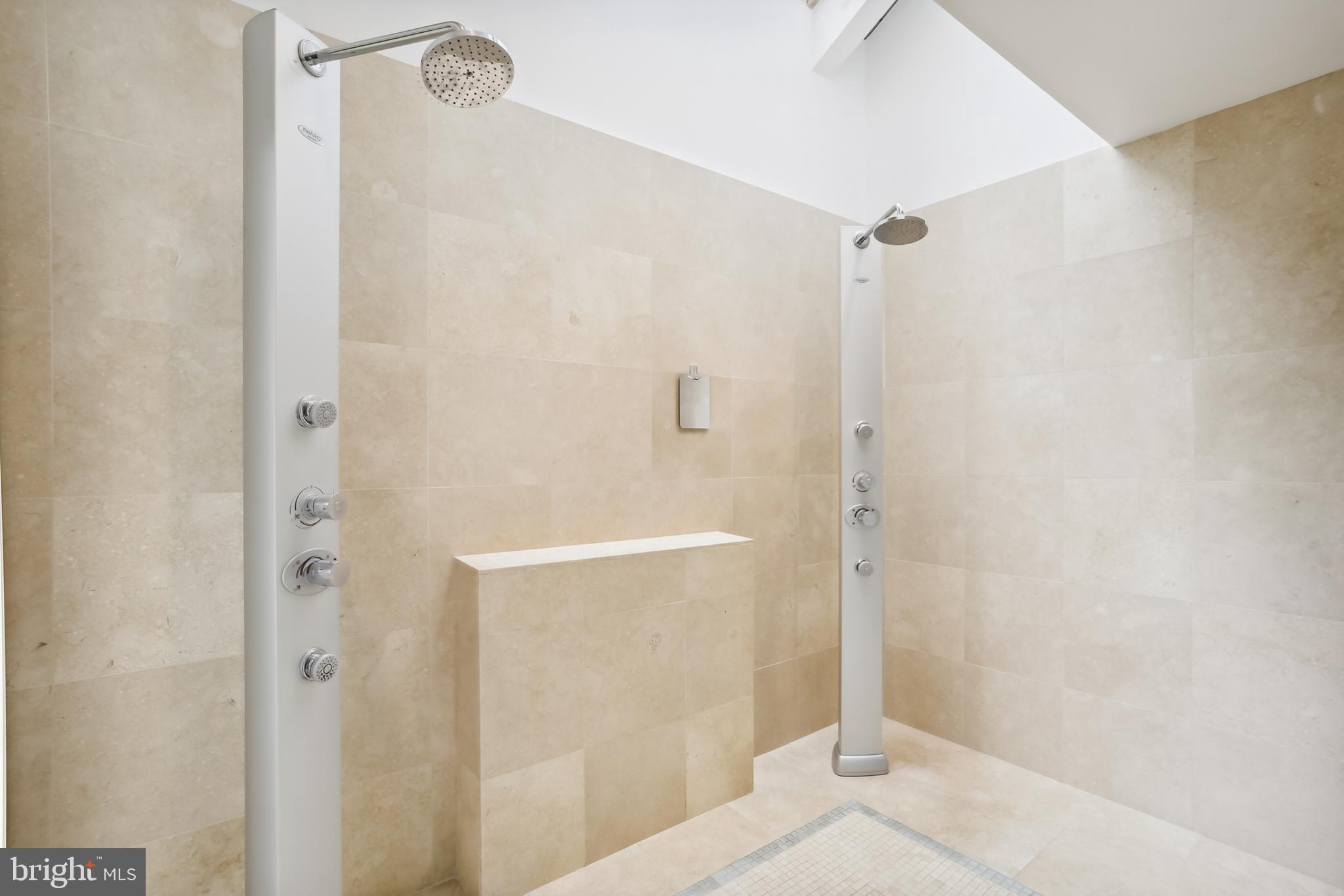 BURNT MILLS HILLS - Residential