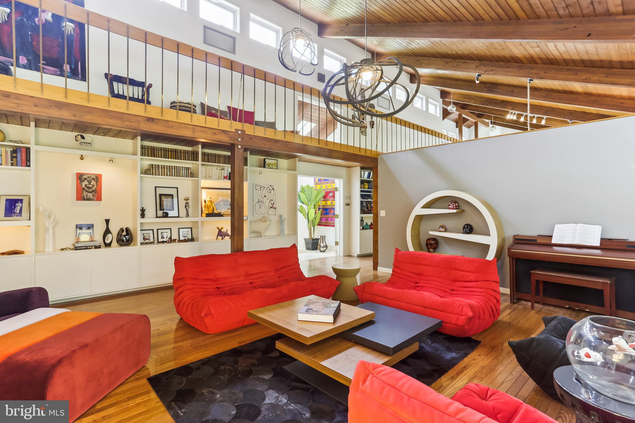 BURNT MILLS HILLS - Residential