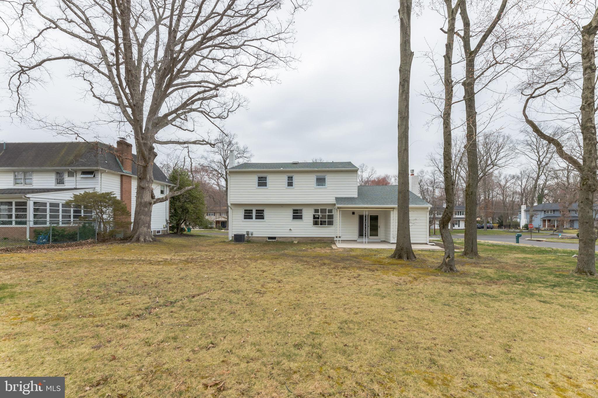 EDGEWOOD PARK - Residential