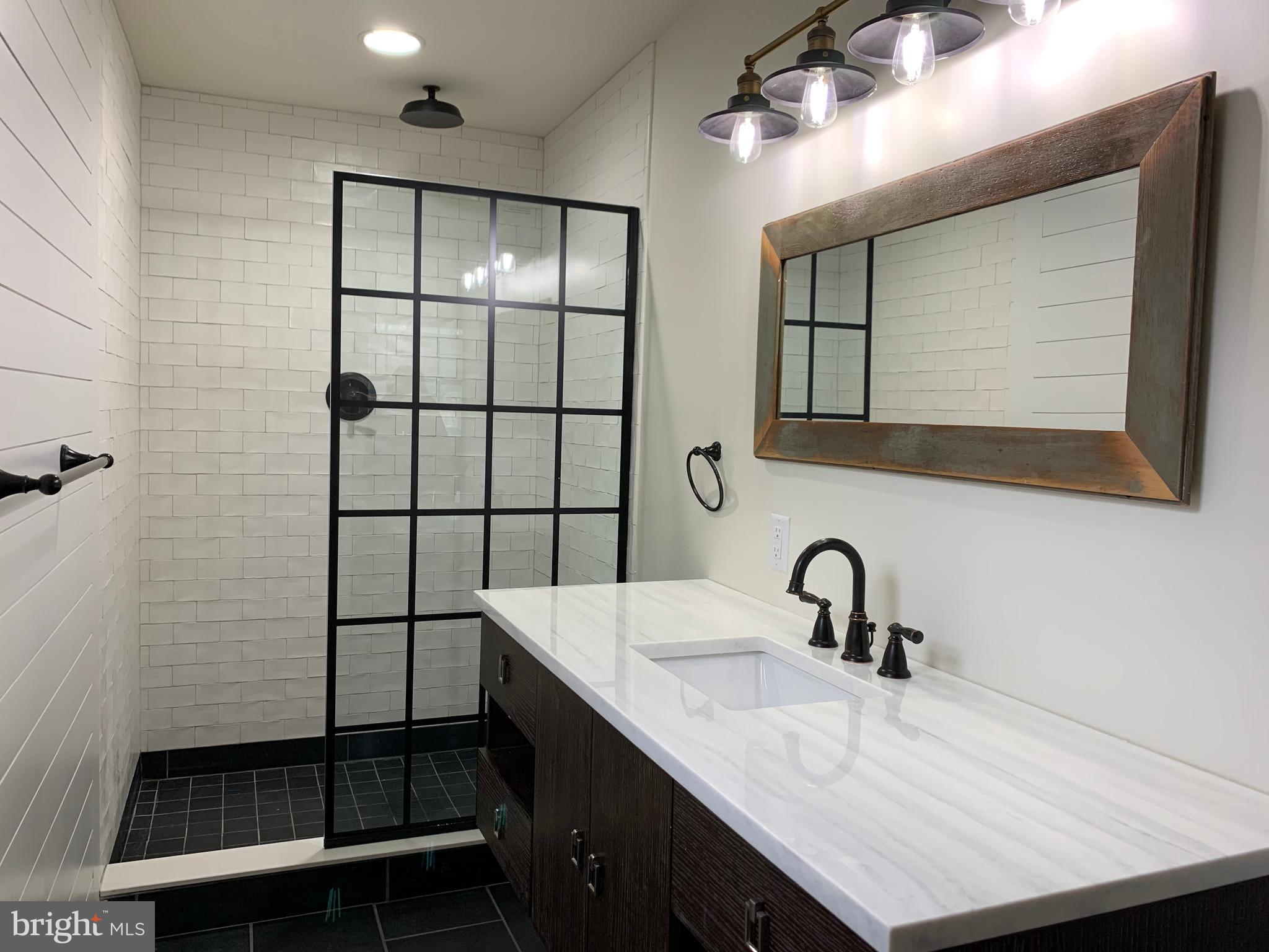 EDGEWOOD PARK - Residential