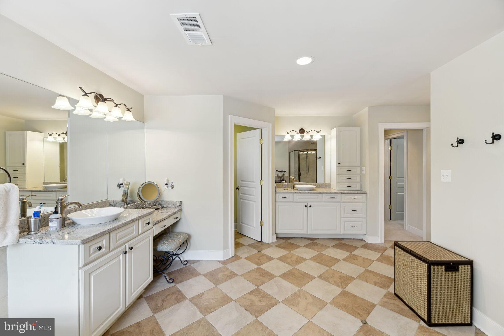 FALLVIEW - Residential