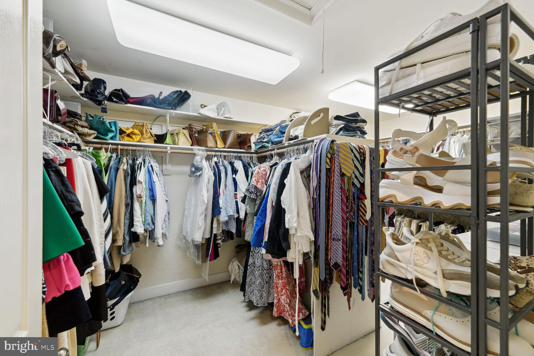 FALLVIEW - Residential