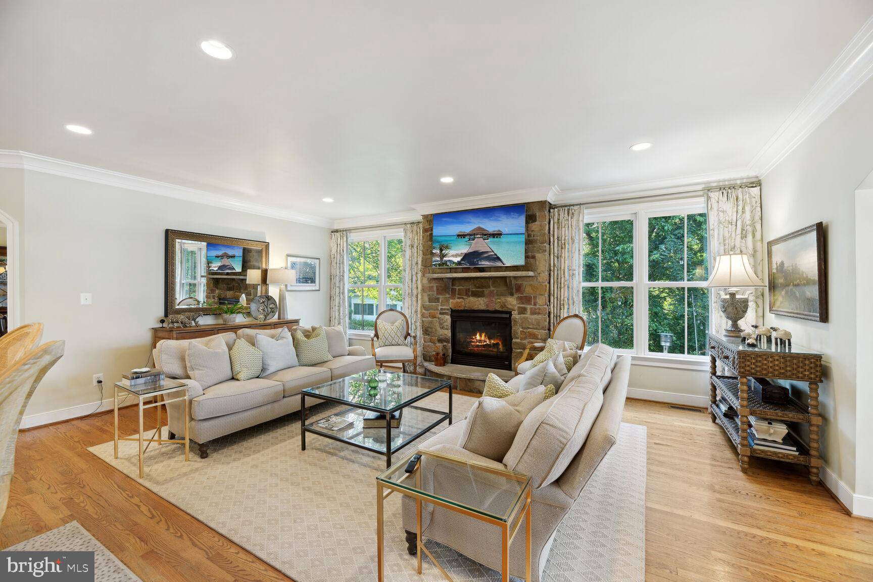 FALLVIEW - Residential