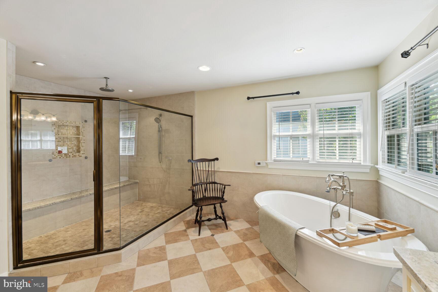 FALLVIEW - Residential