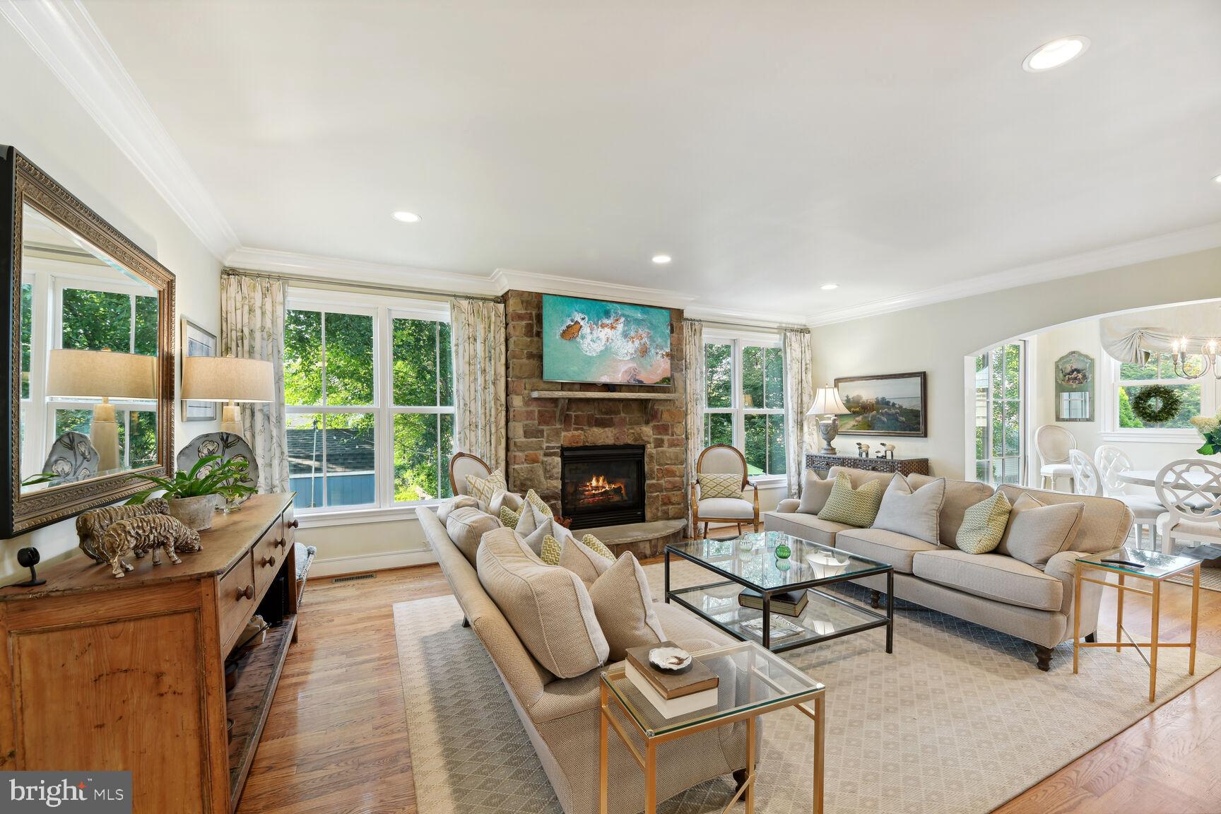 FALLVIEW - Residential