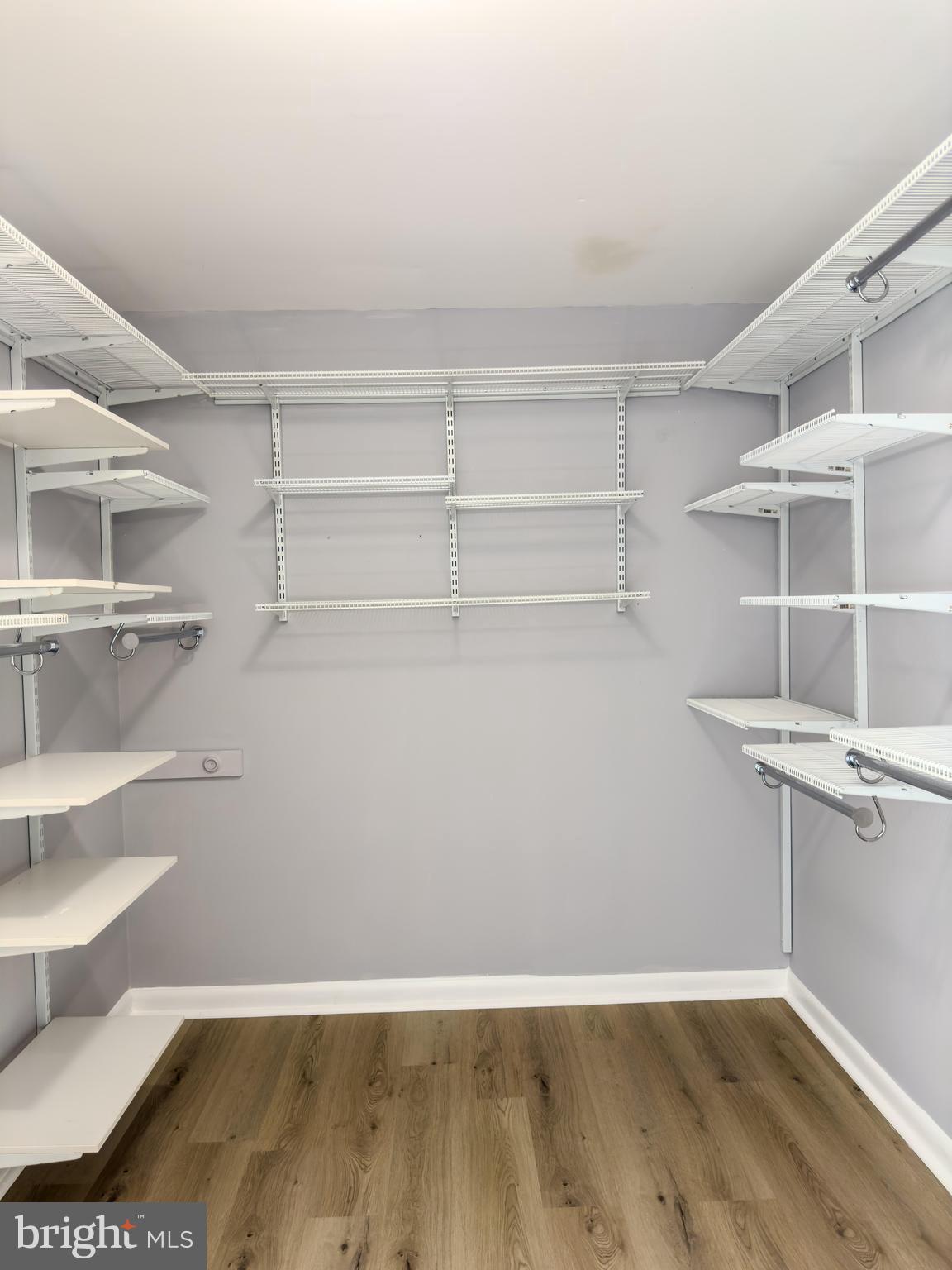 WOODLAWN MEWS - Residential