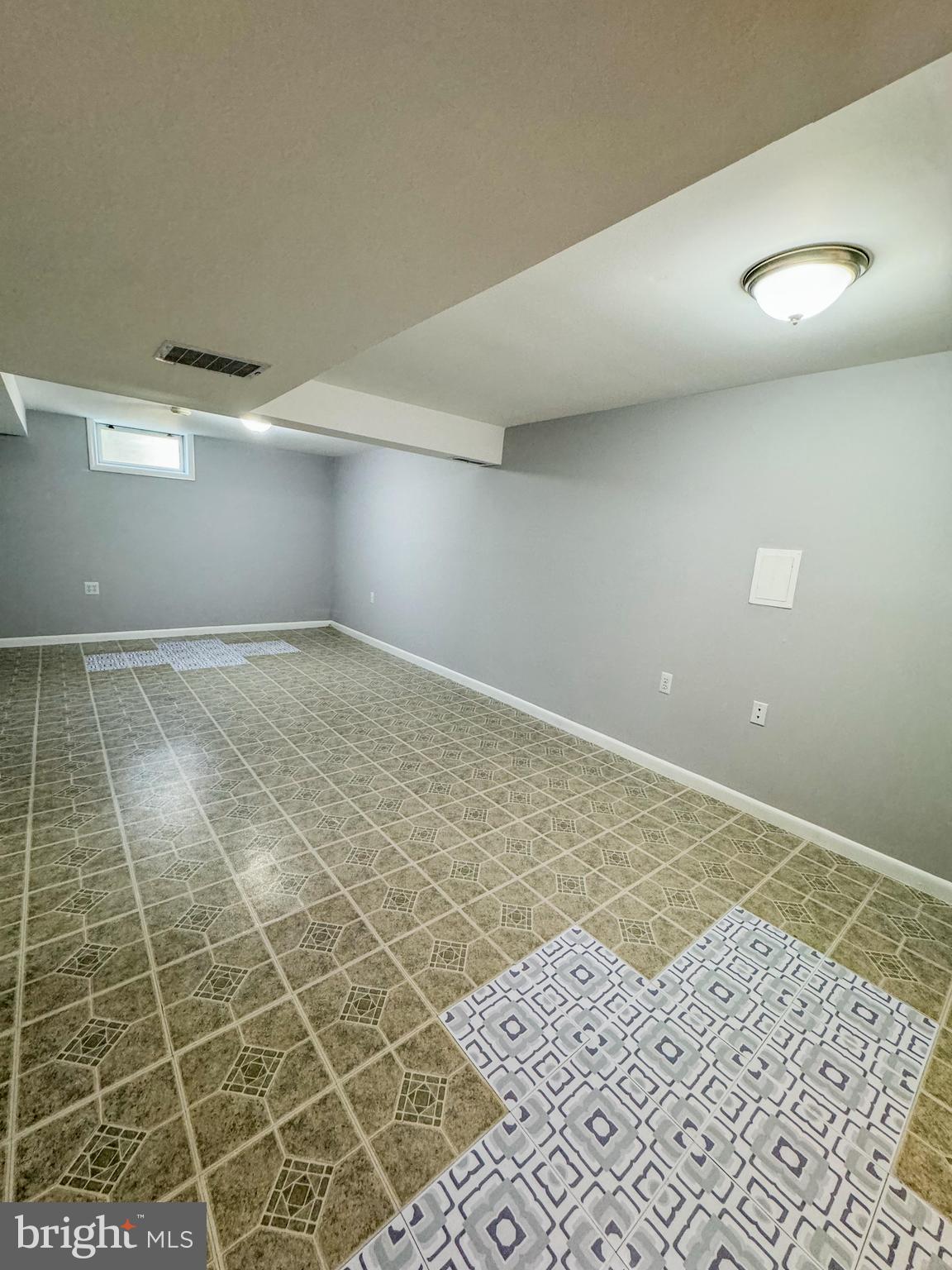 WOODLAWN MEWS - Residential