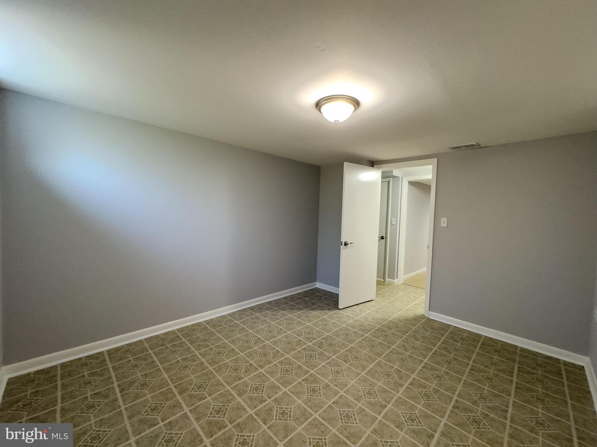 WOODLAWN MEWS - Residential