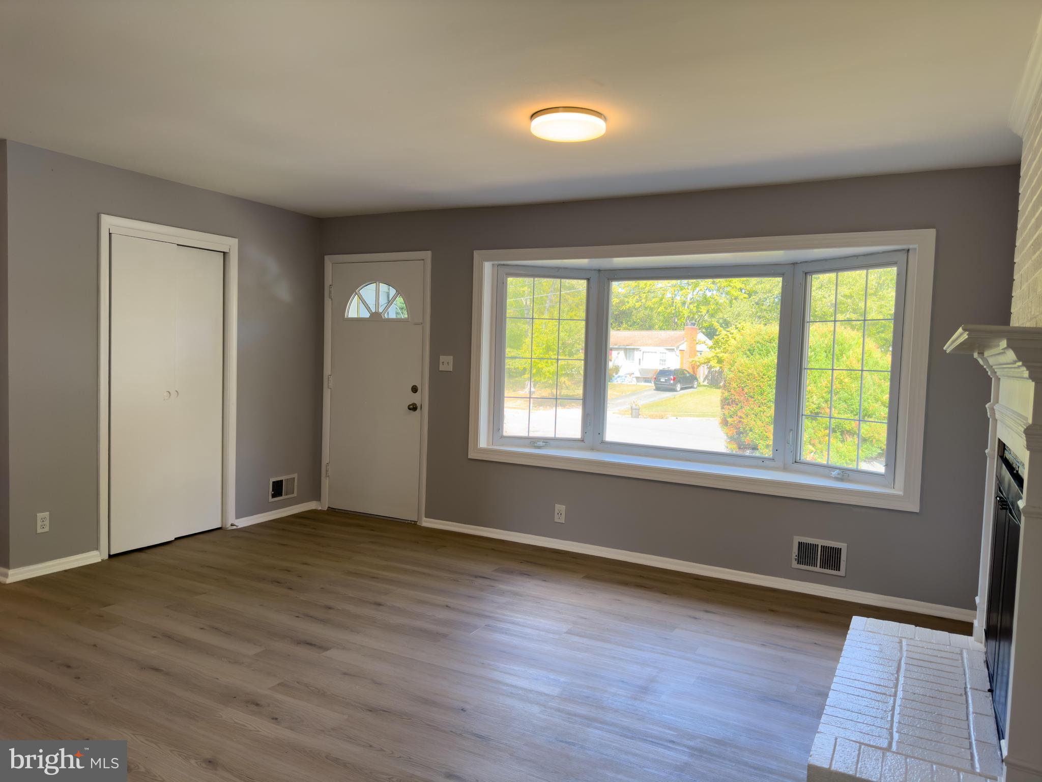 WOODLAWN MEWS - Residential