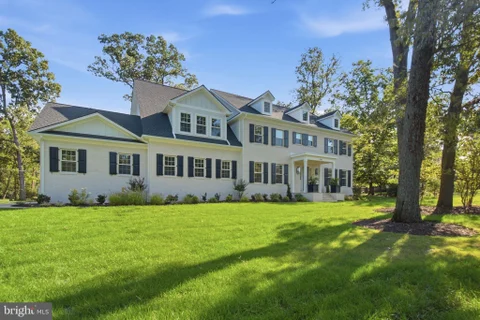 1142 Cameron Road, Alexandria, VA MLS: VAFX2341792