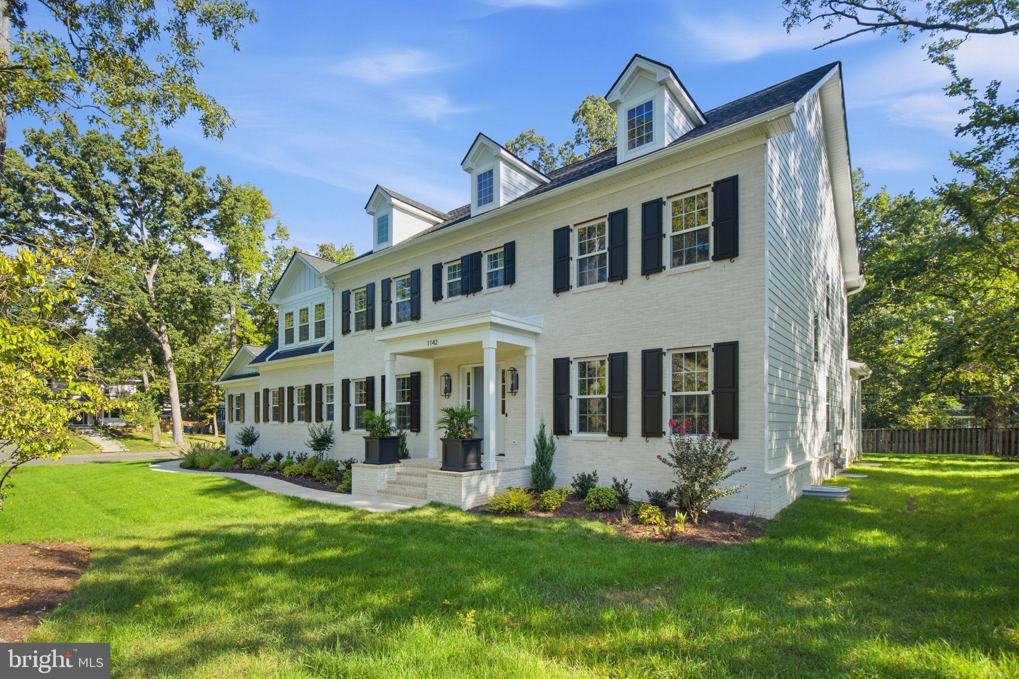 1142 CAMERON ROAD