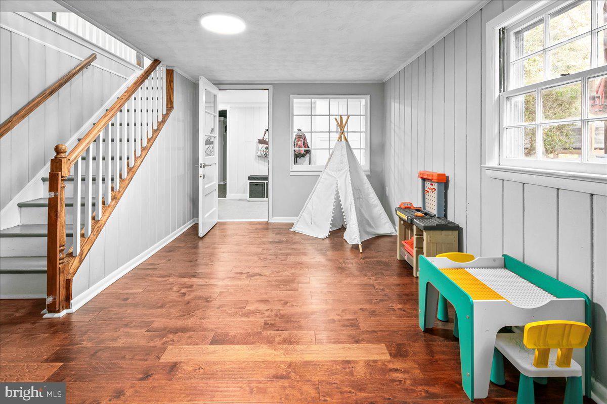 YACHT HAVEN ESTATES - Residential