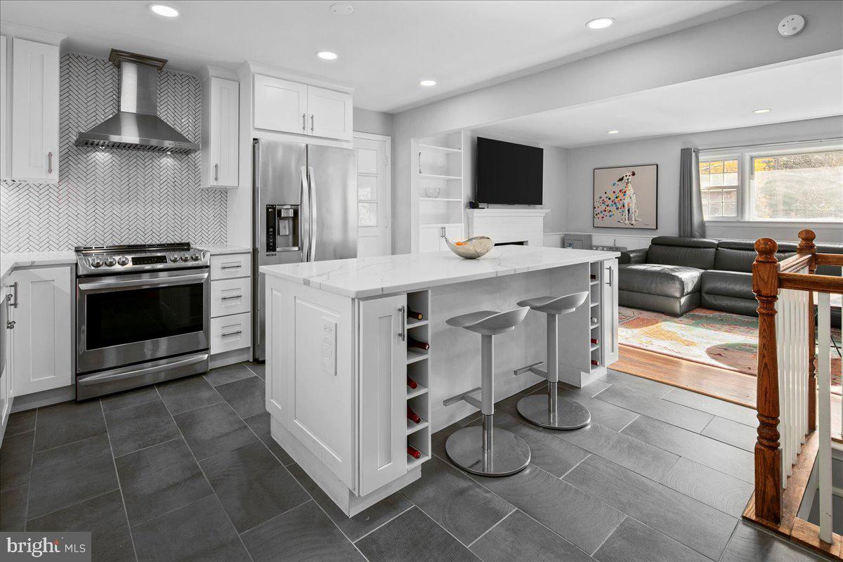 YACHT HAVEN ESTATES - Residential