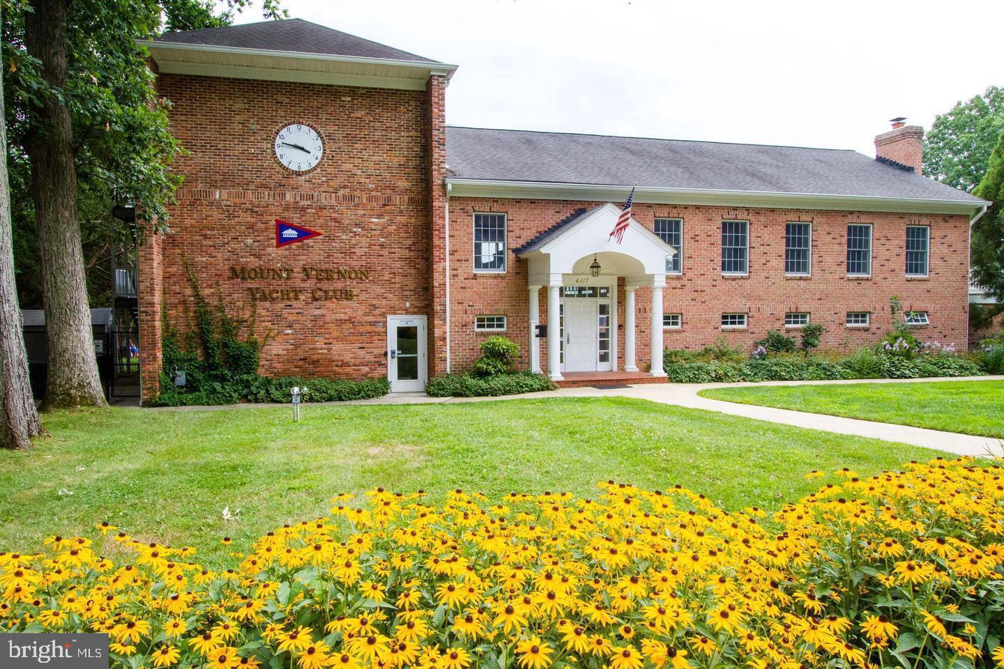 YACHT HAVEN ESTATES - Residential