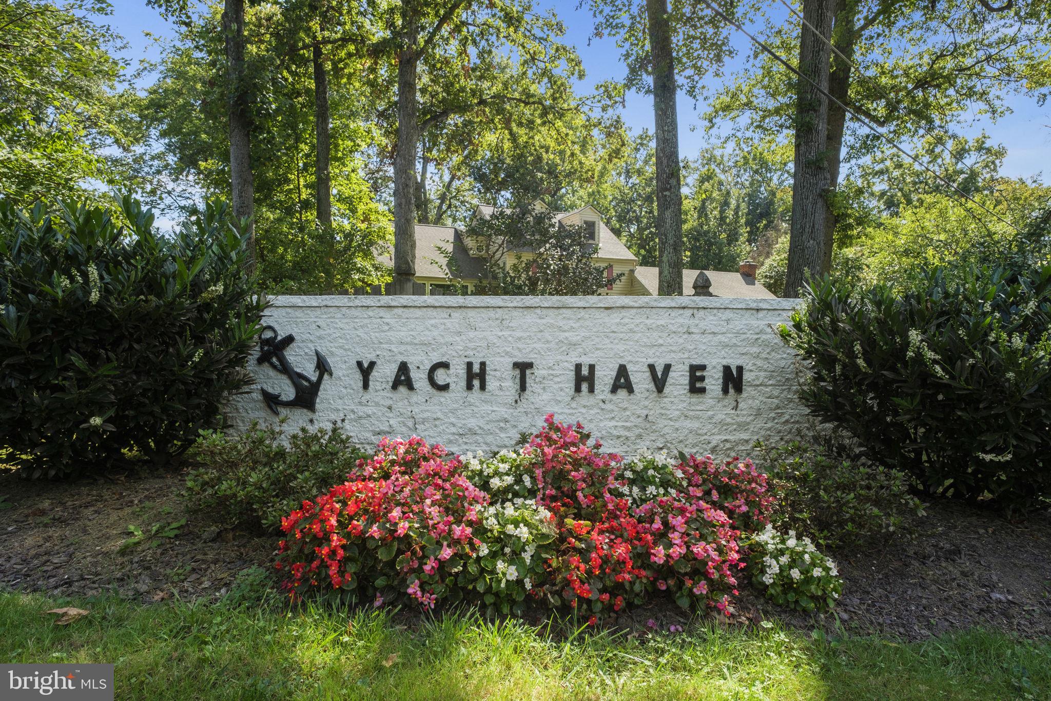 YACHT HAVEN ESTATES - Residential
