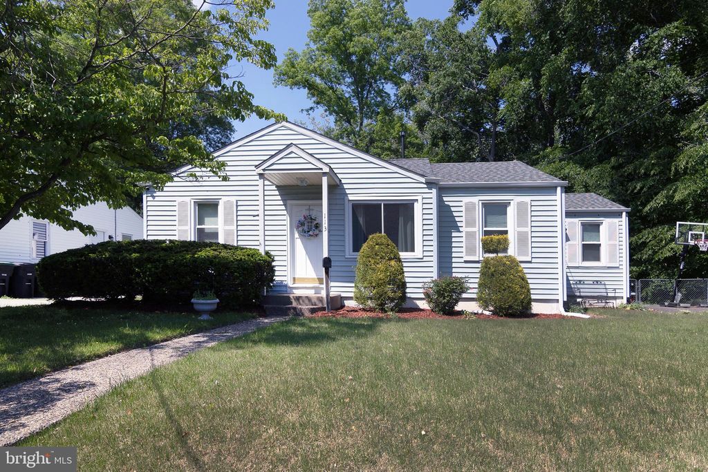 Photo of 113 Lake Boulevard, LINDENWOLD, NJ 08021 (MLS # NJCD2110730)