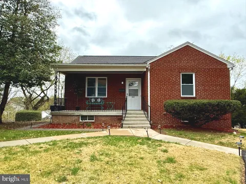 204 S 7th Street, Harrisburg, PA MLS: PADA2043996