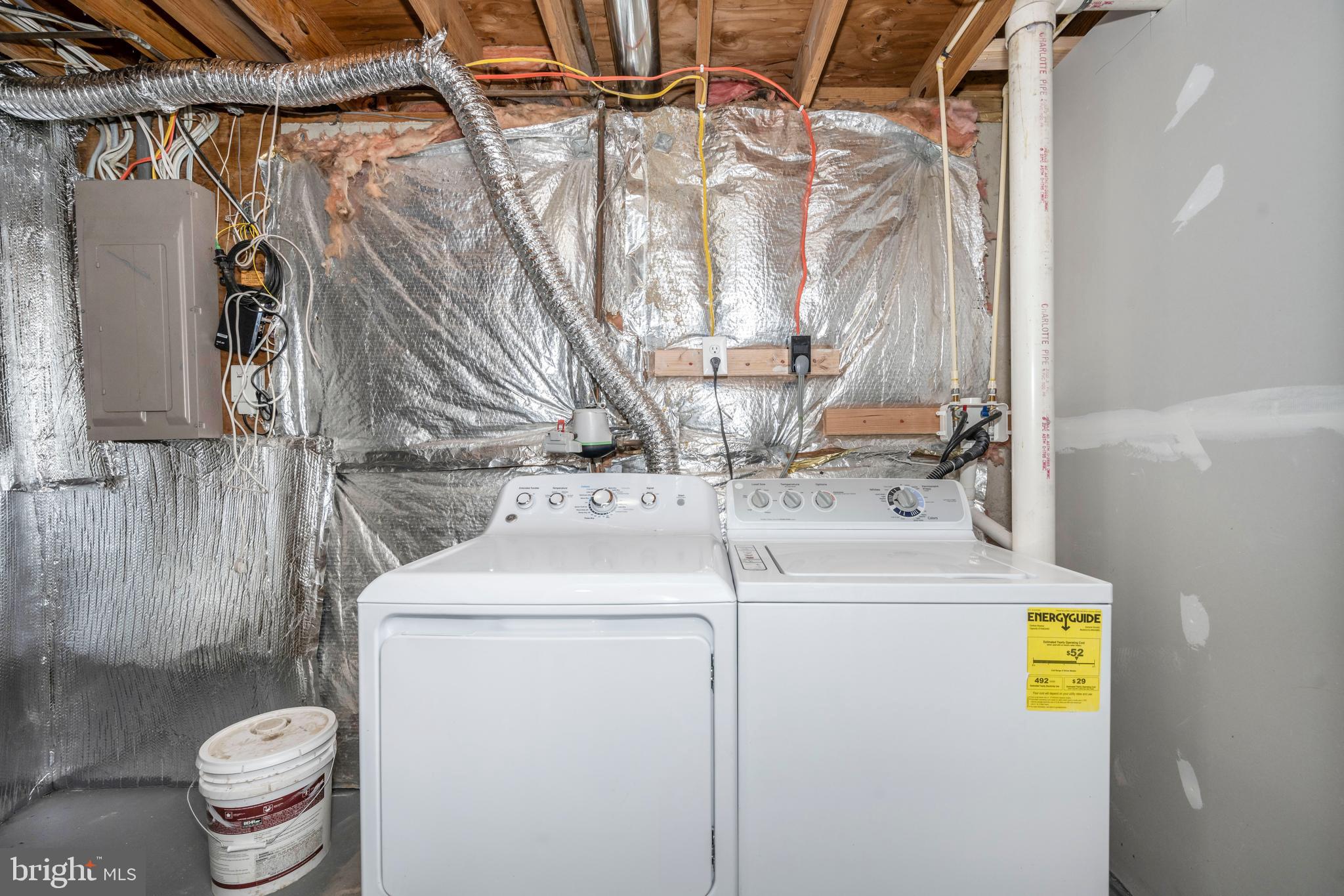 VILLAGE OF HICKORY RIDGE - Residential