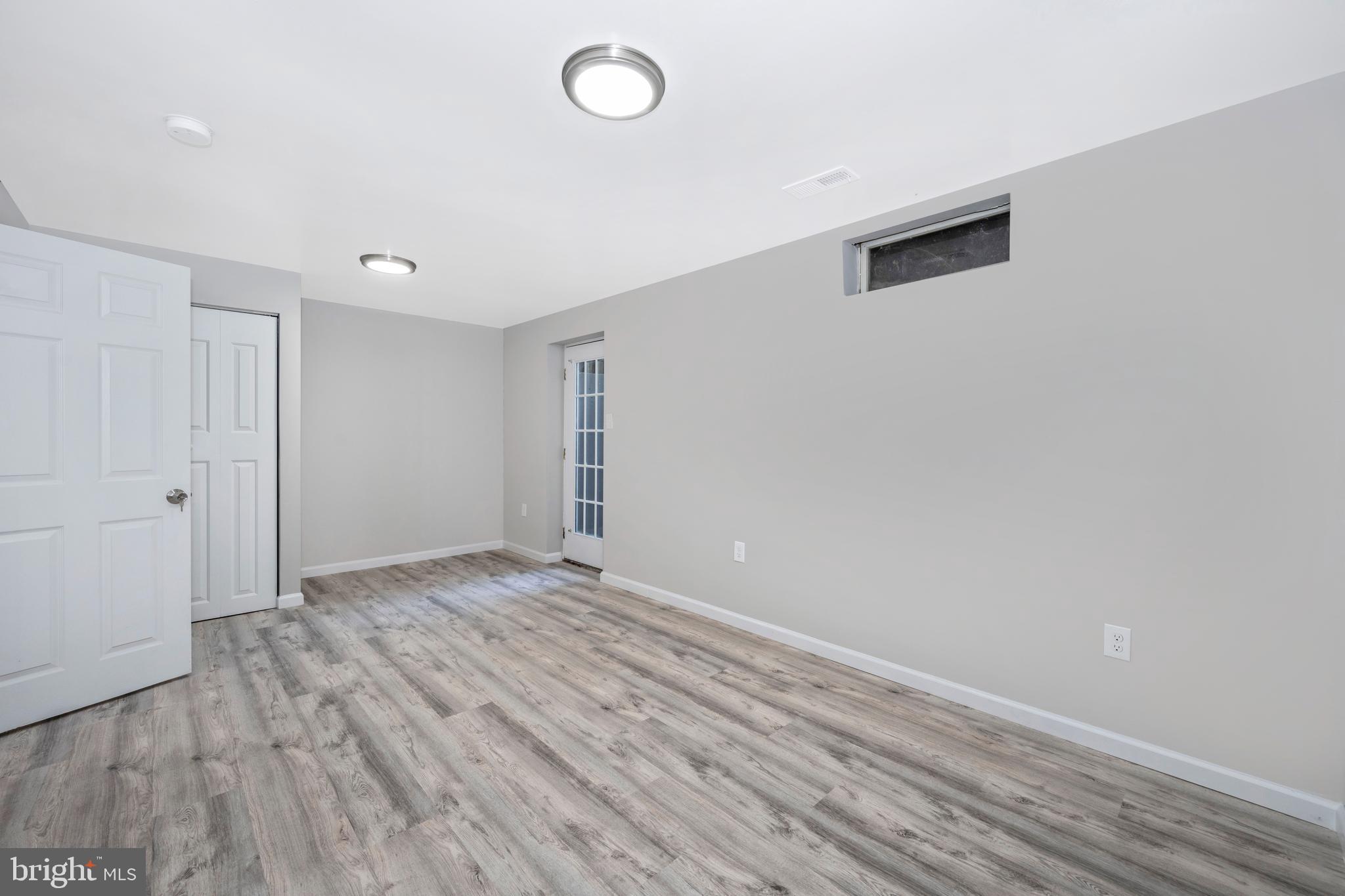 VILLAGE OF HICKORY RIDGE - Residential