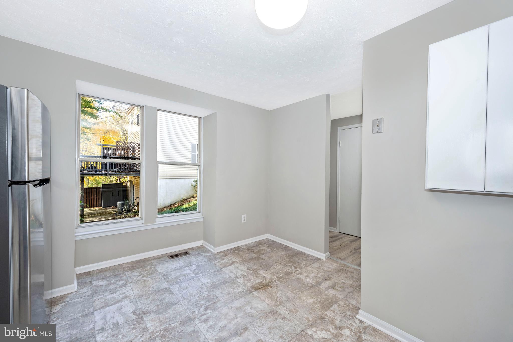 VILLAGE OF HICKORY RIDGE - Residential