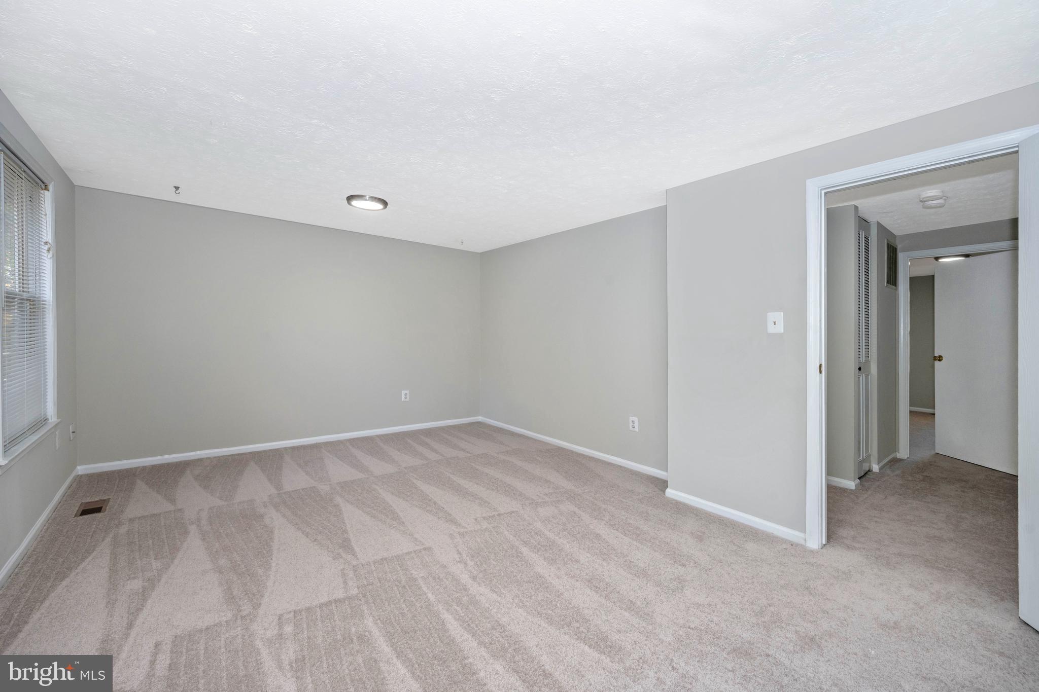 VILLAGE OF HICKORY RIDGE - Residential