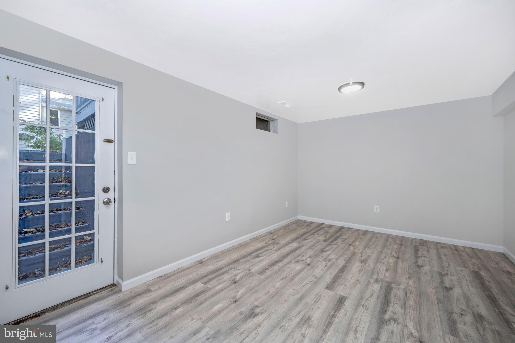 VILLAGE OF HICKORY RIDGE - Residential