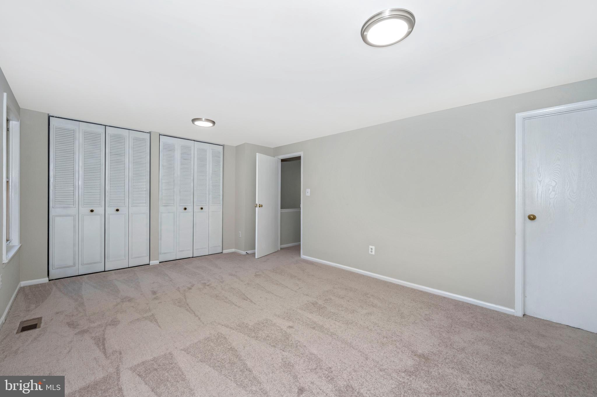 VILLAGE OF HICKORY RIDGE - Residential