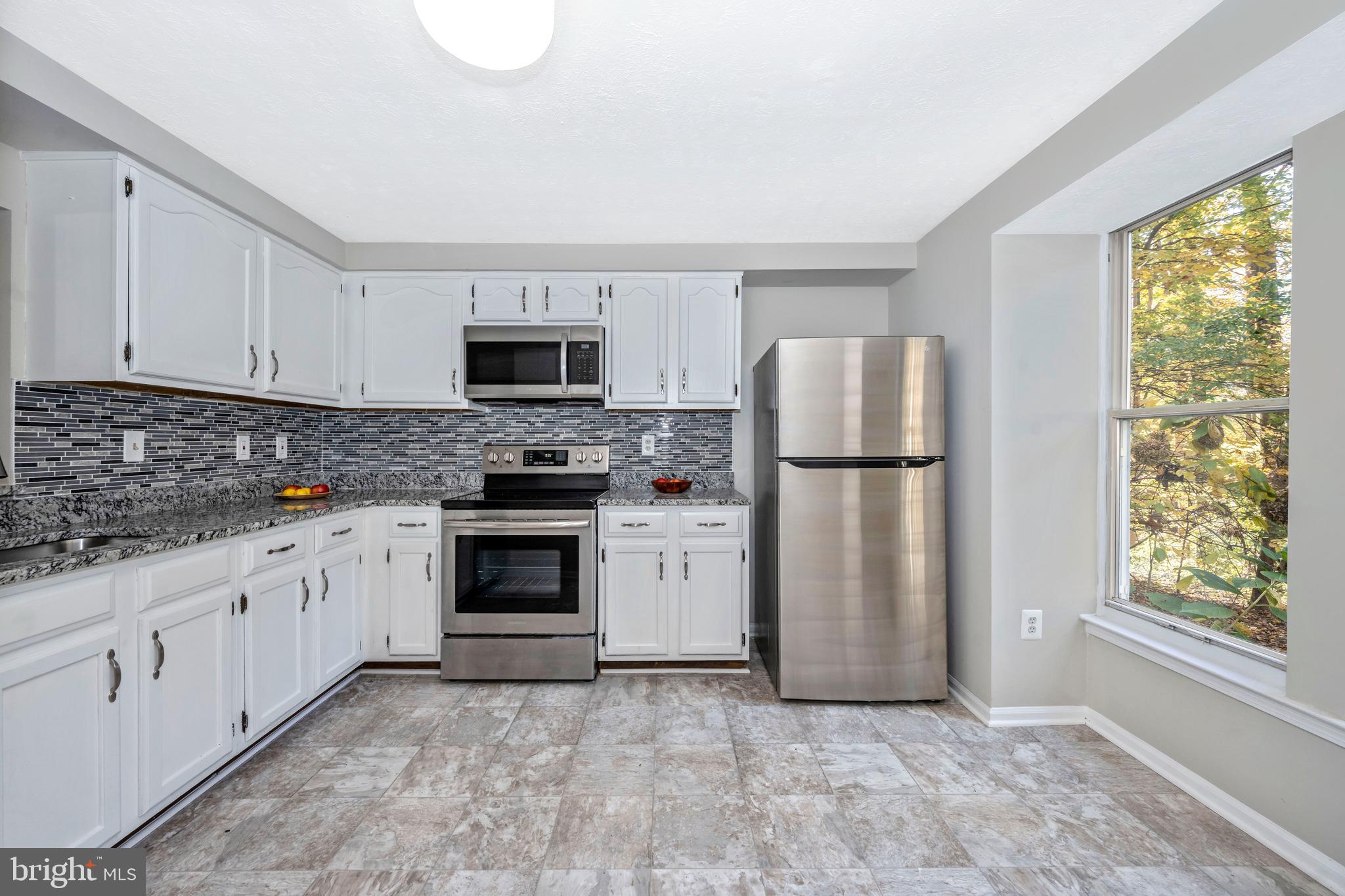 VILLAGE OF HICKORY RIDGE - Residential