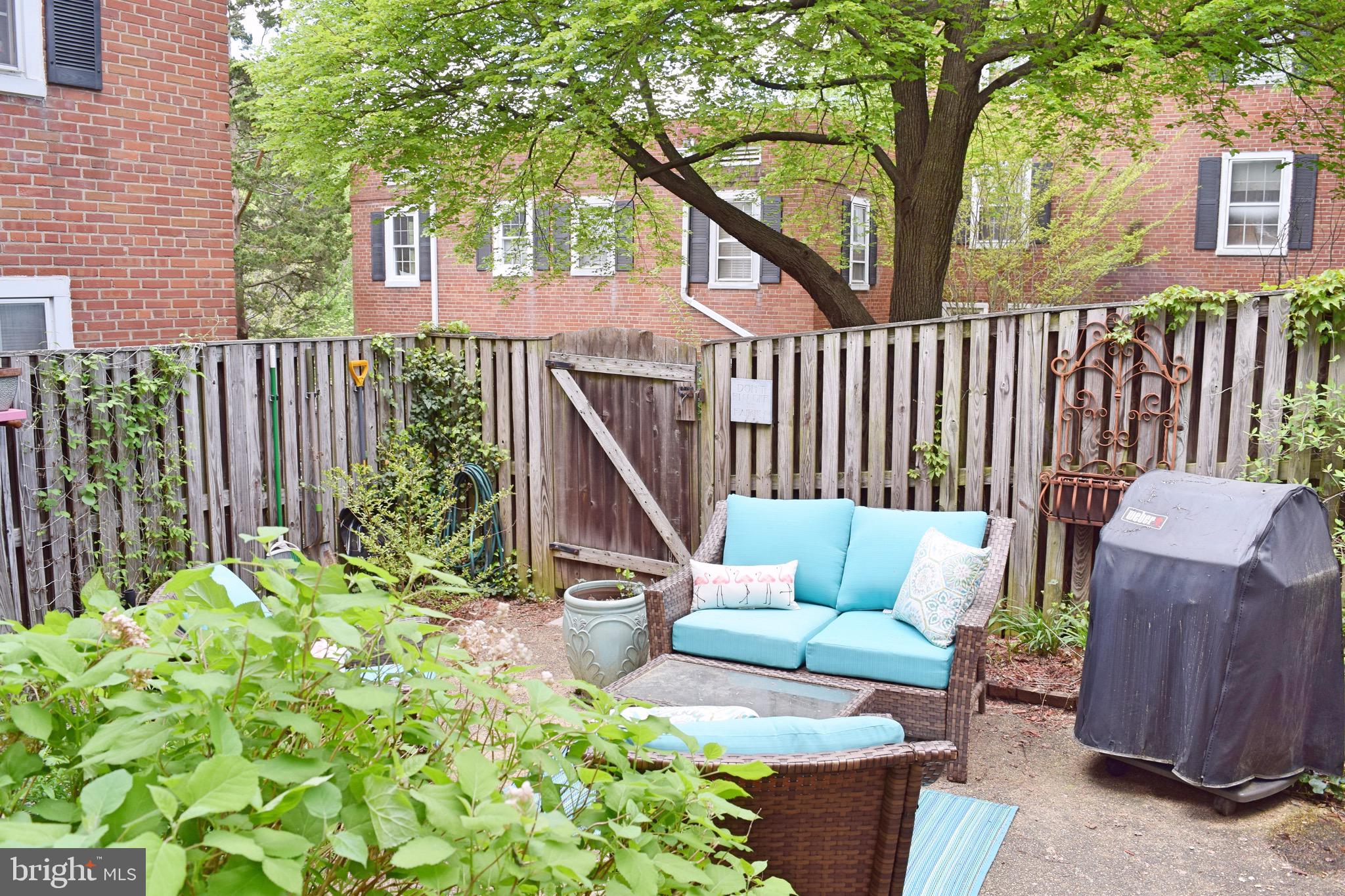 FAIRLINGTON VILLAGES - Residential Lease