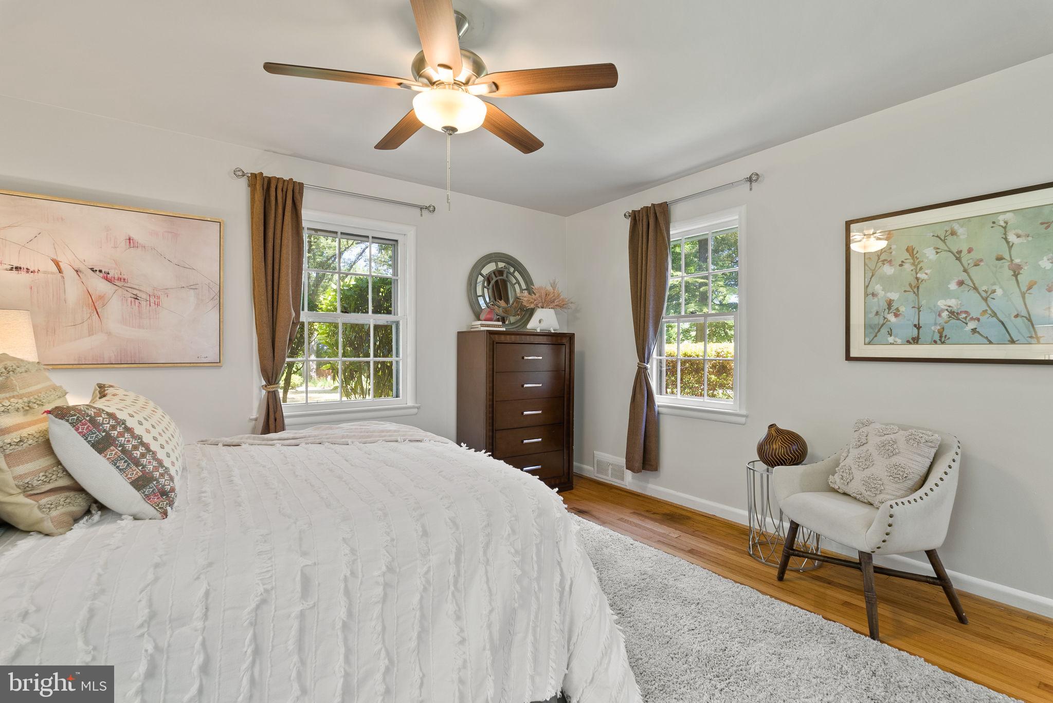 HILLWOOD - Residential