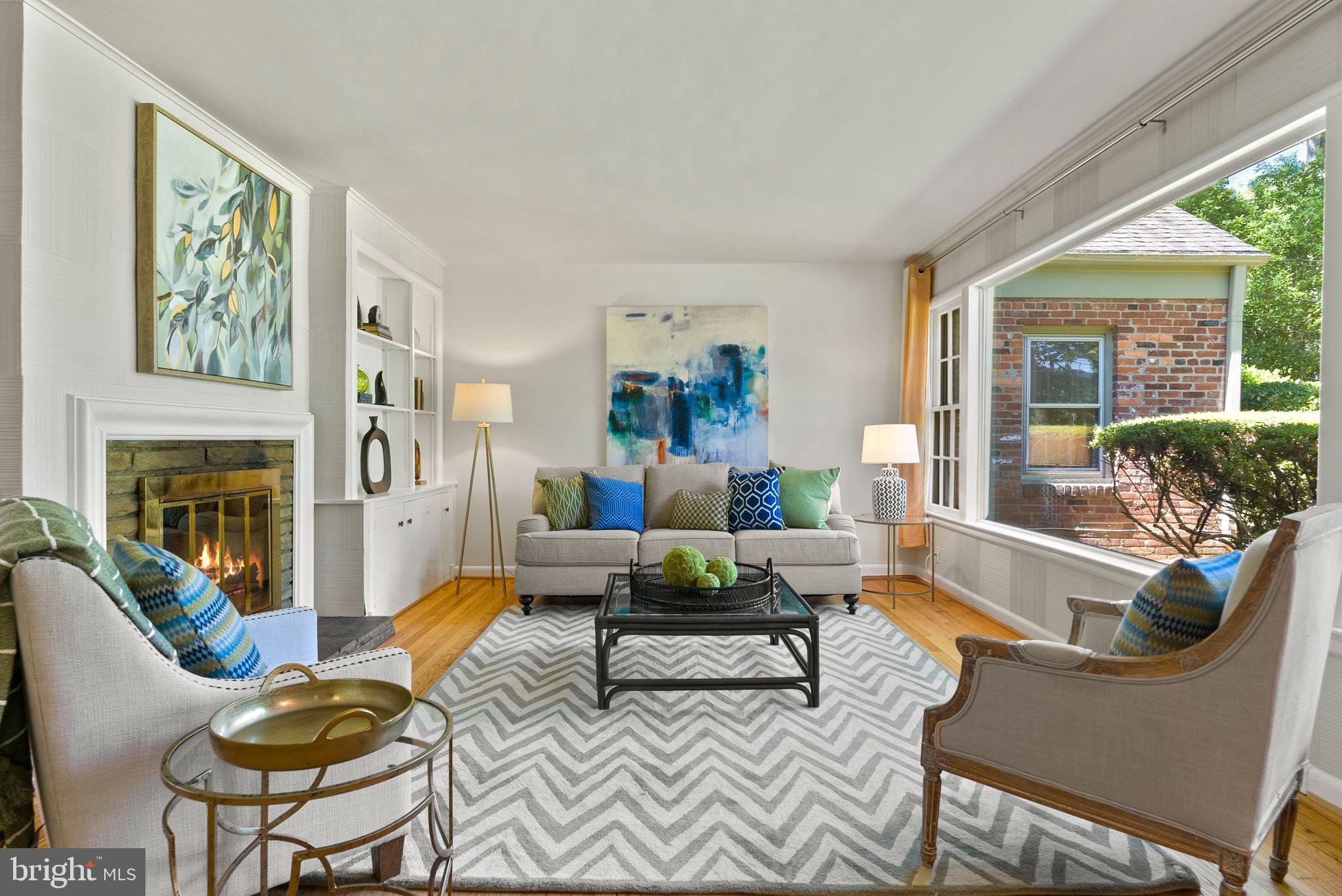 HILLWOOD - Residential