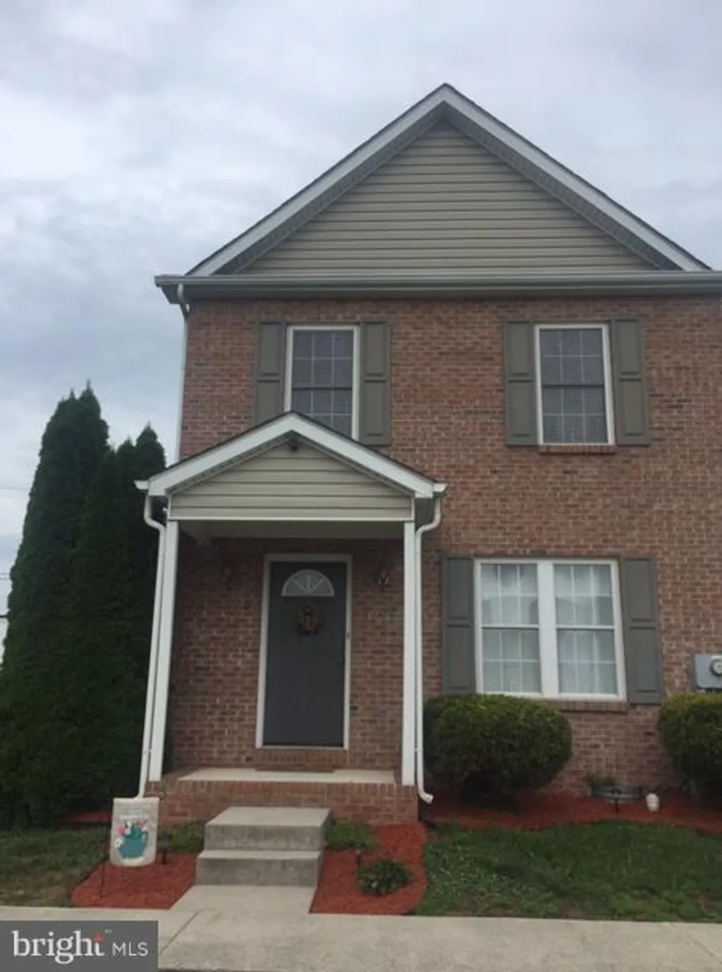 601 Mill Race Court, Petersburg, WV 26847