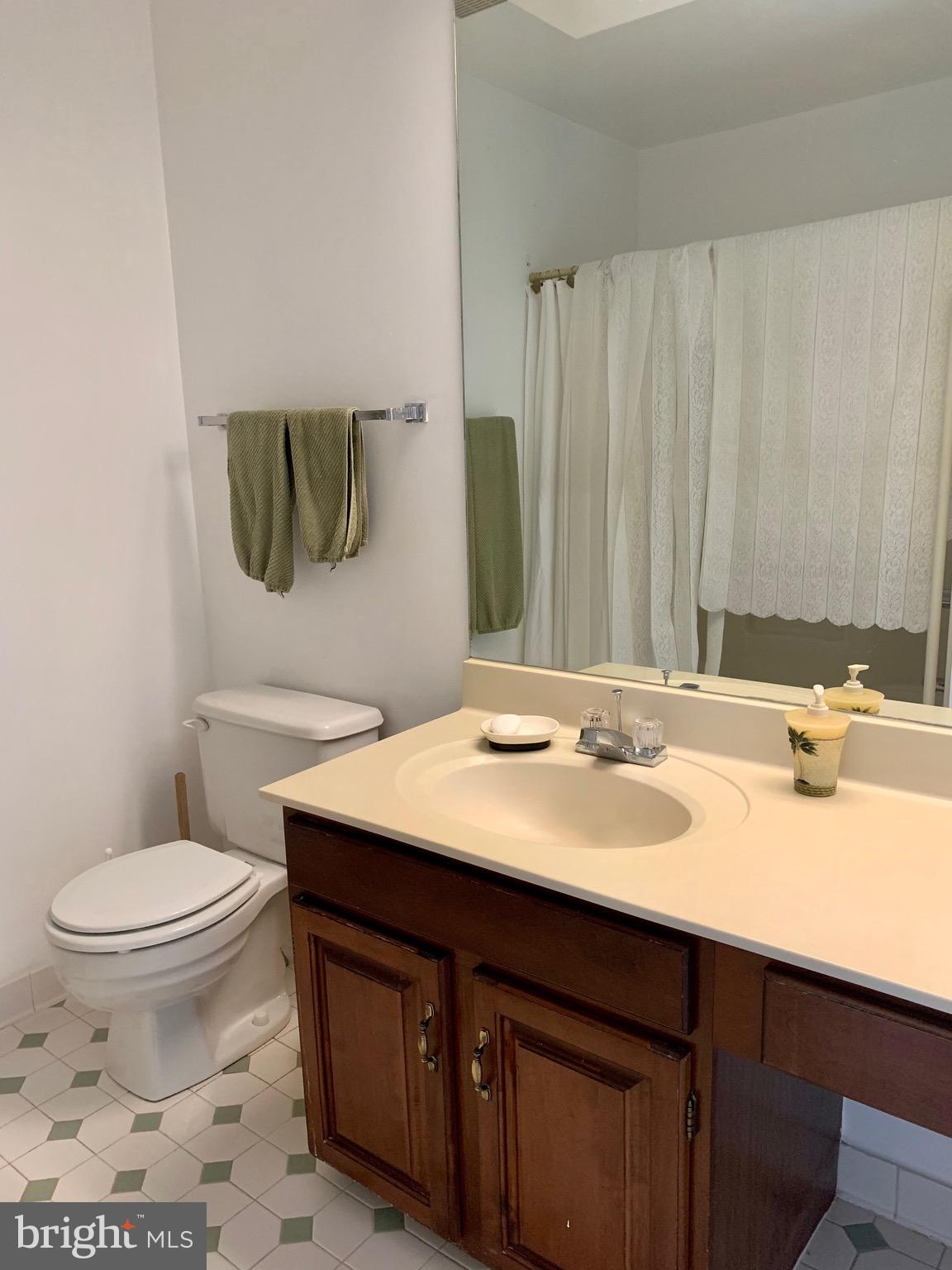 CREST OF HERSHEY - Residential